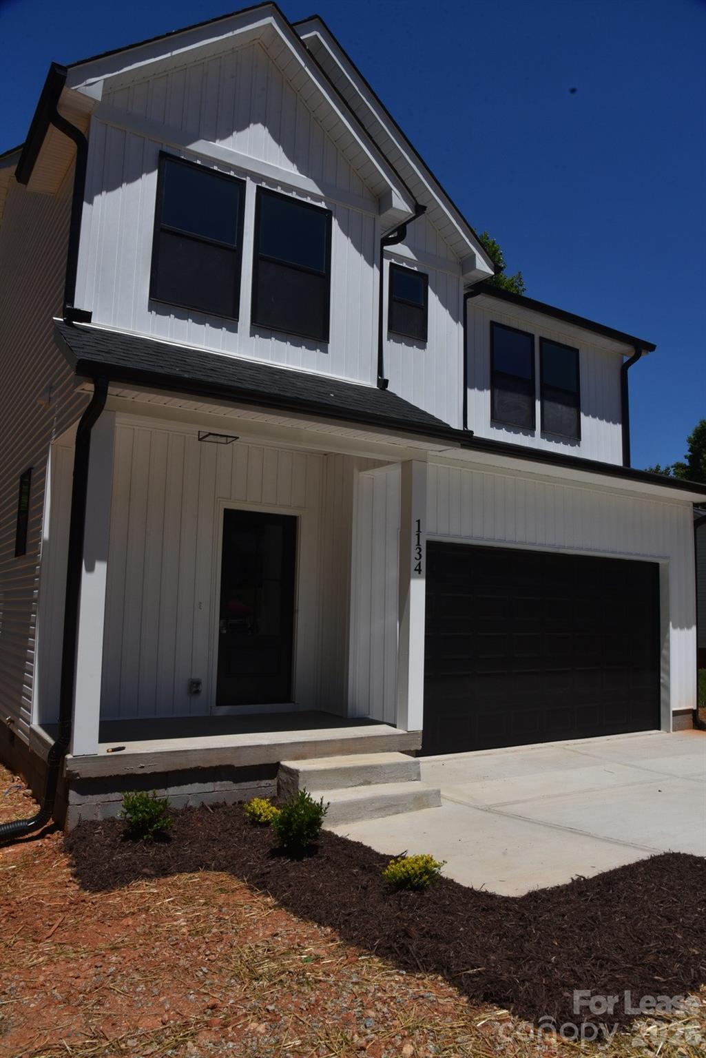 1134 Lyndsey Brooke Court Property Photo 3
