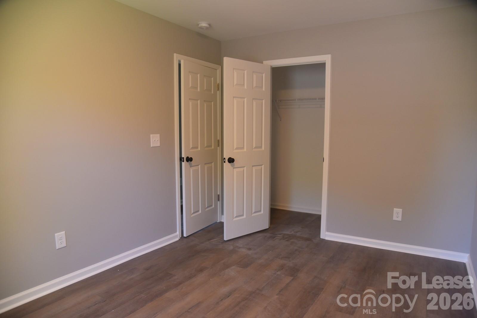 1134 Lyndsey Brooke Court Property Photo 32