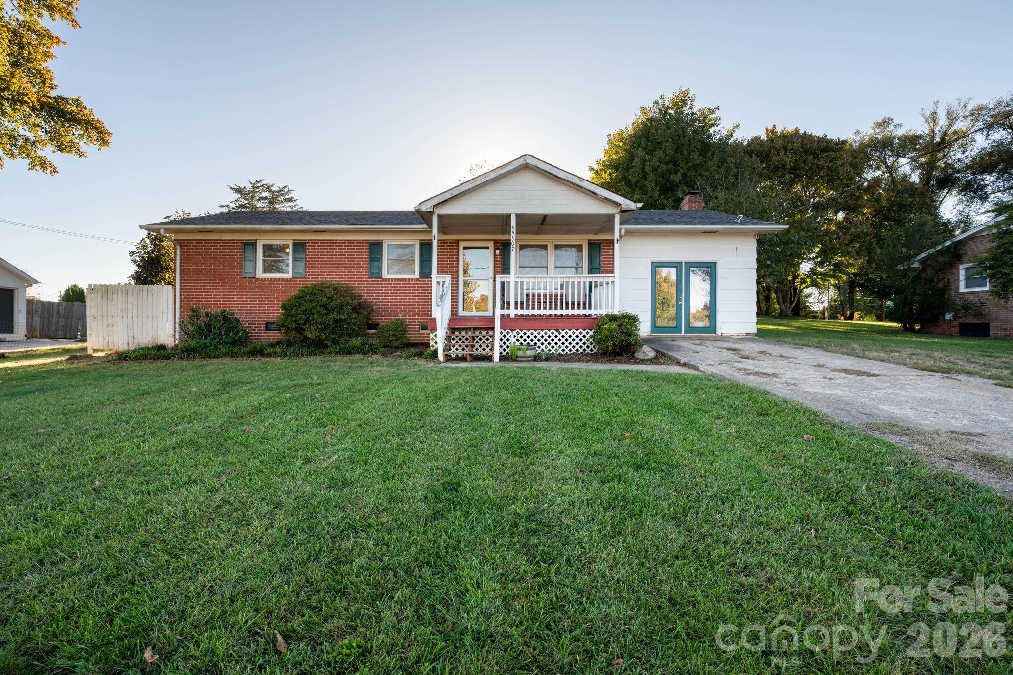 5507 Valley Field Road Property Photo 22