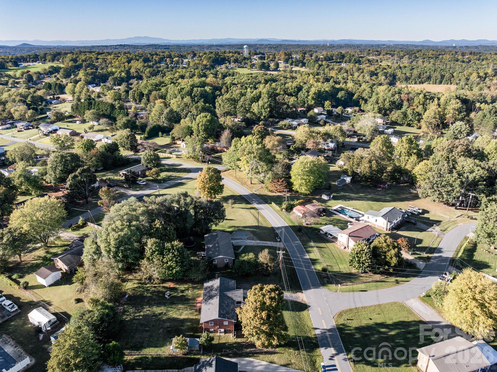 5507 Valley Field Road Property Photo 28