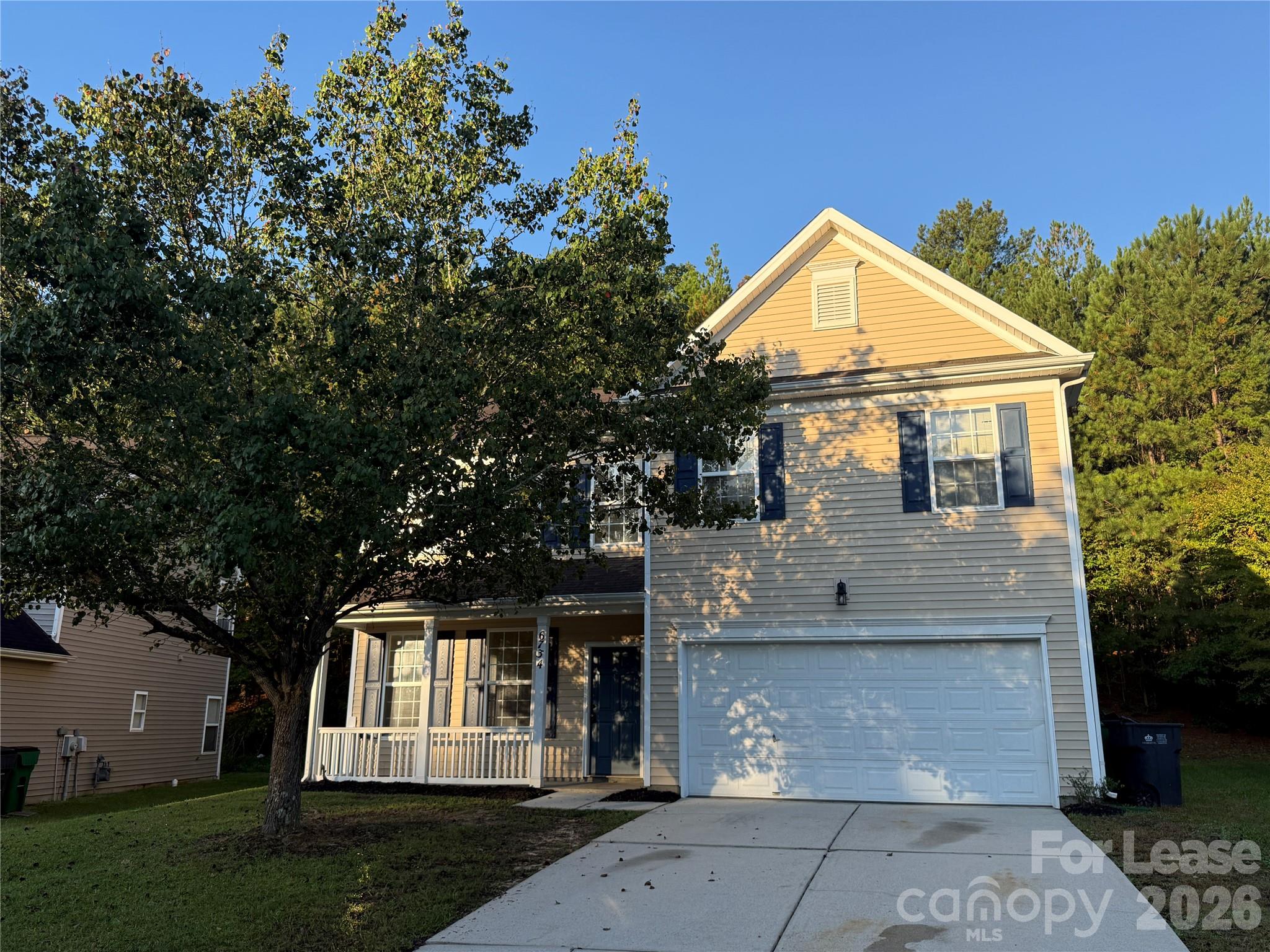 6734 Chieftain Drive Property Photo 1