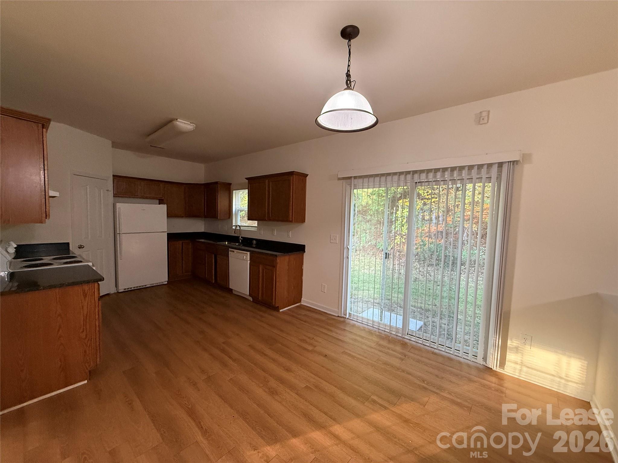 6734 Chieftain Drive Property Photo 4