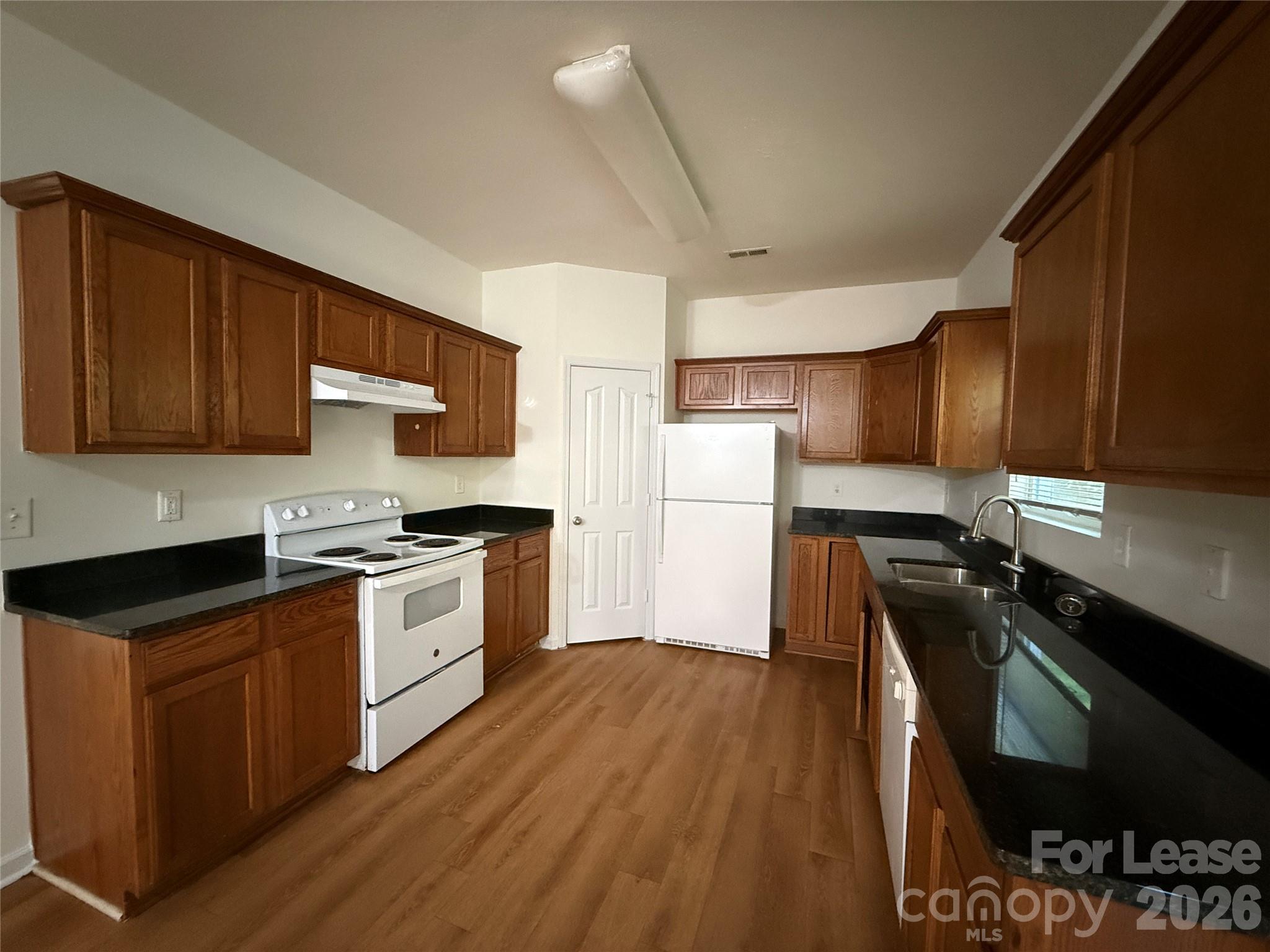 6734 Chieftain Drive Property Photo 5