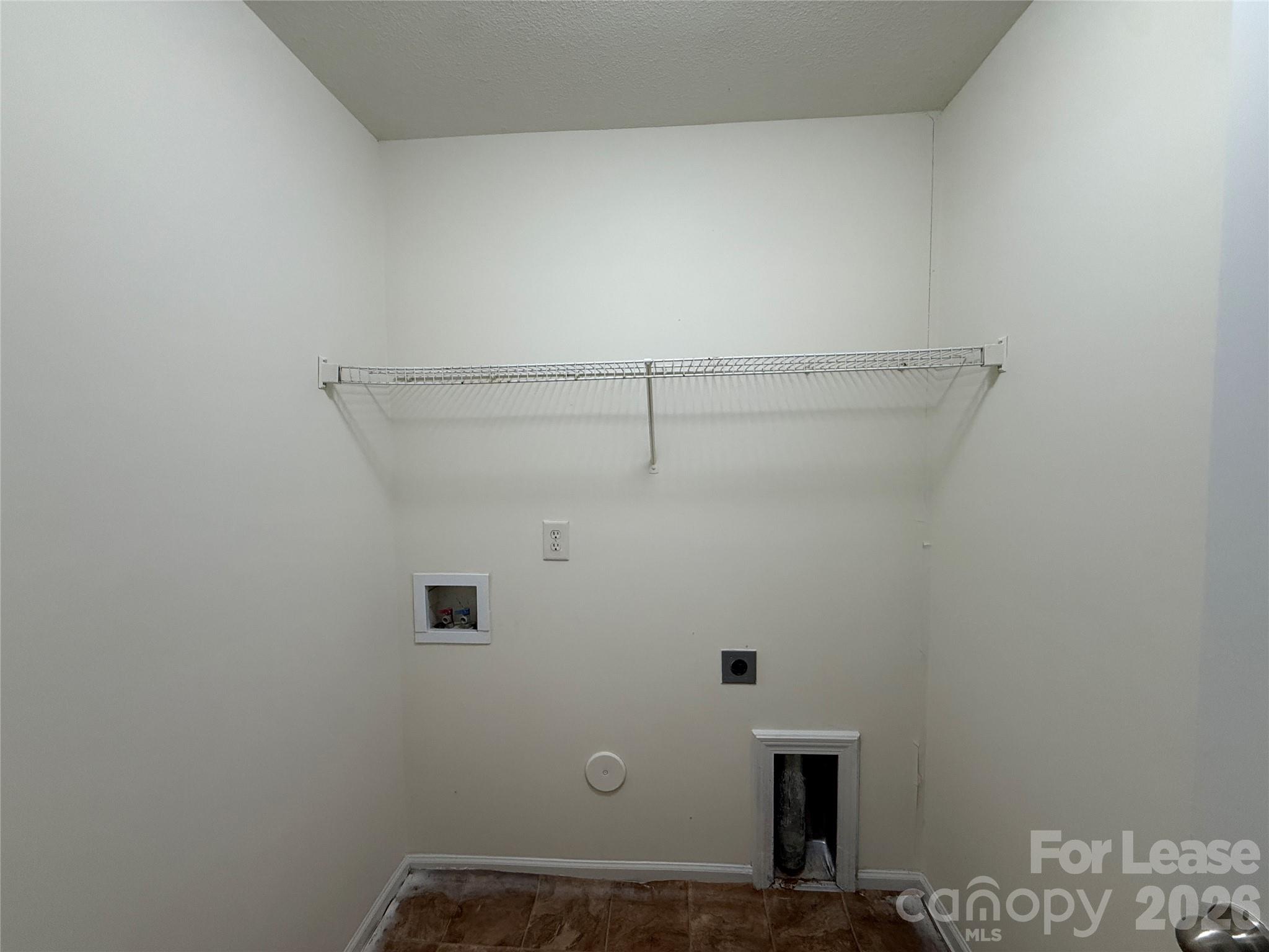 6734 Chieftain Drive Property Photo 20