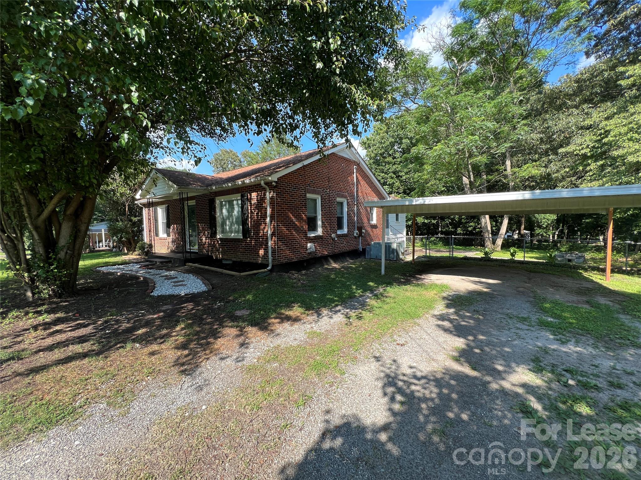 1302 White Lane Property Photo 2
