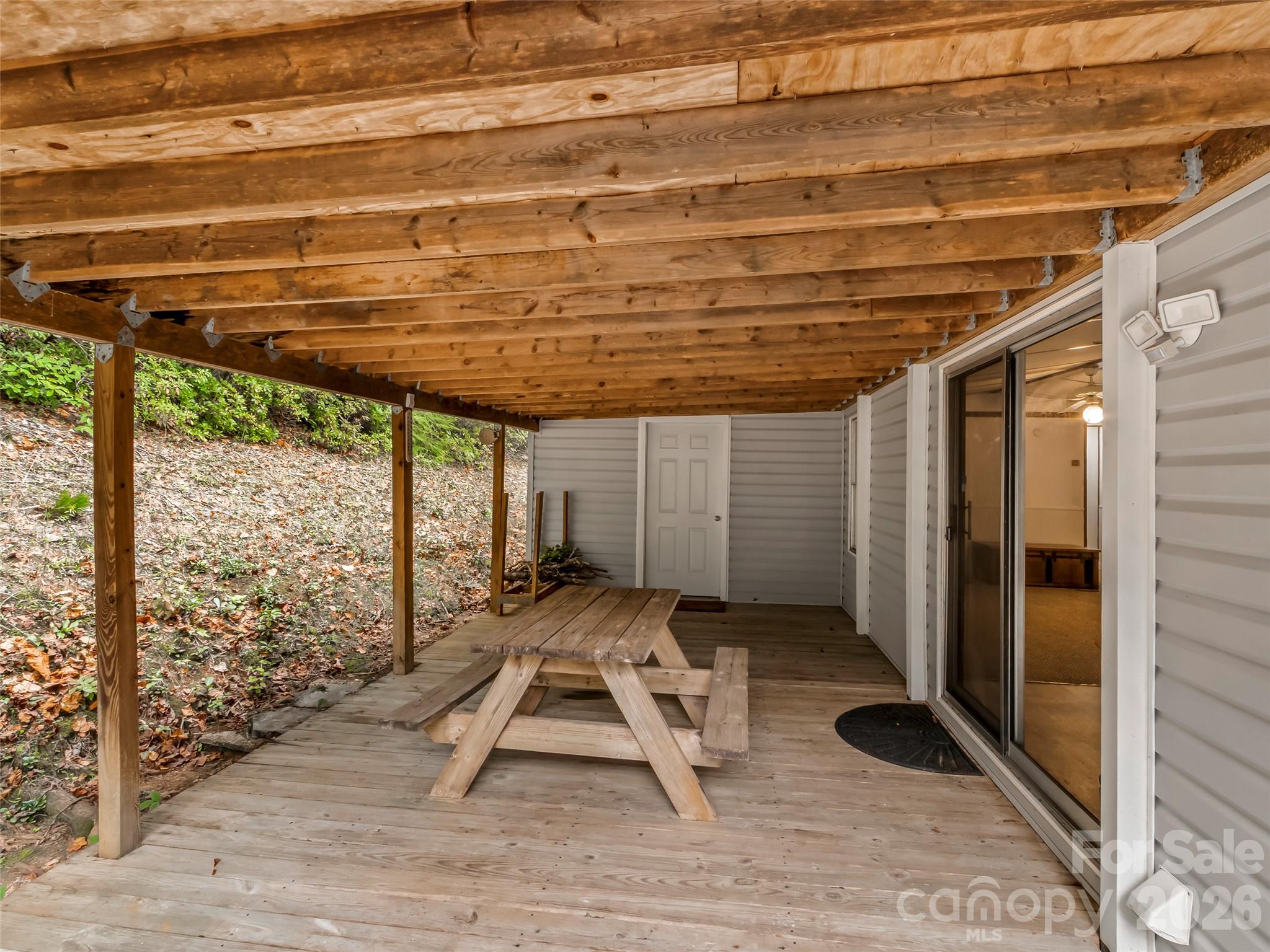 50 Wild Iris Drive Property Photo 10