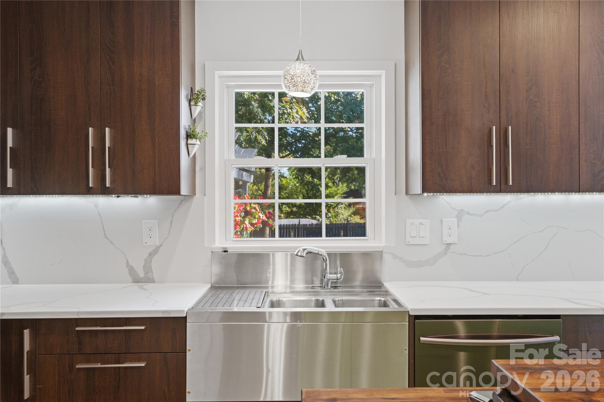 1200 Charter Place 138 Property Photo 18