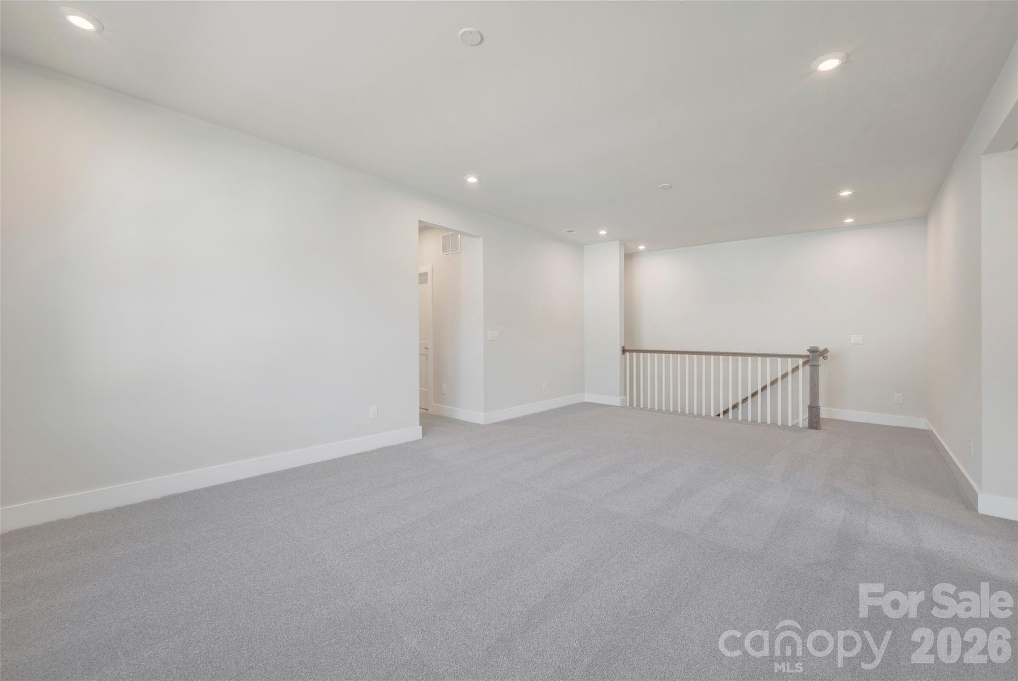 75 Seven Oaks Landing Property Photo 17