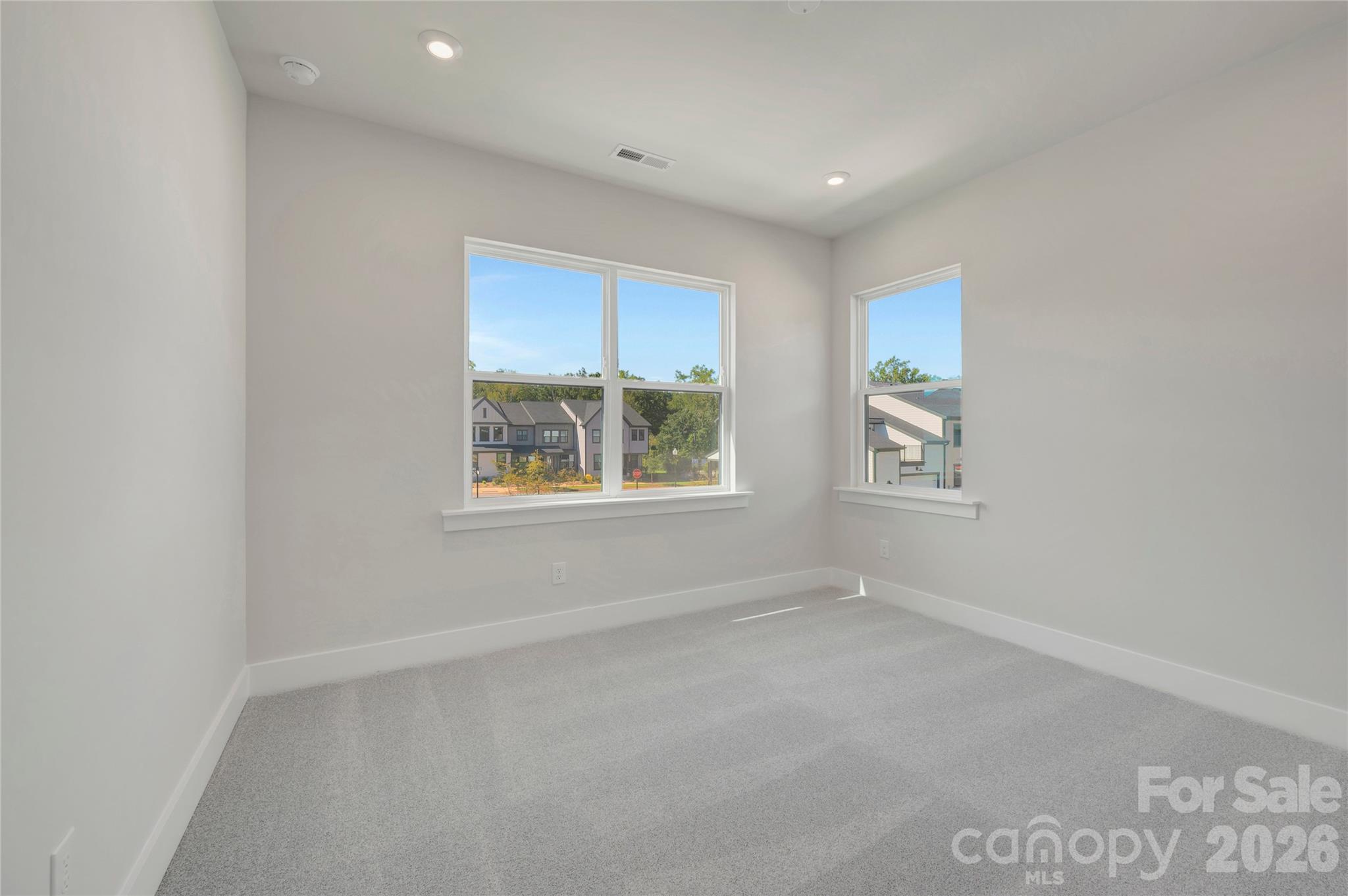 75 Seven Oaks Landing Property Photo 19
