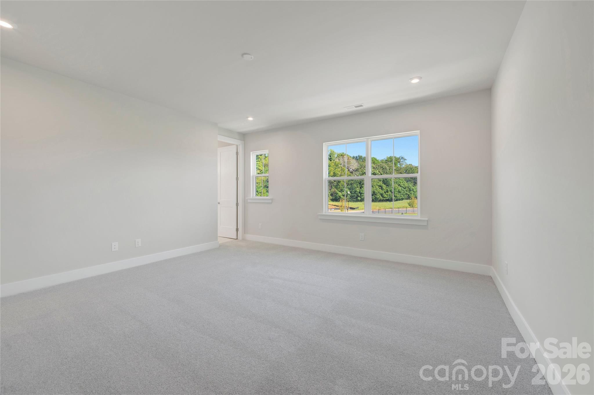 75 Seven Oaks Landing Property Photo 21