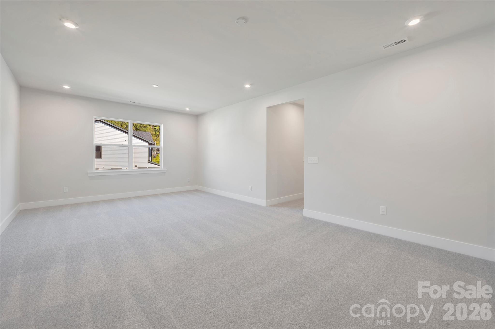 75 Seven Oaks Landing Property Photo 24