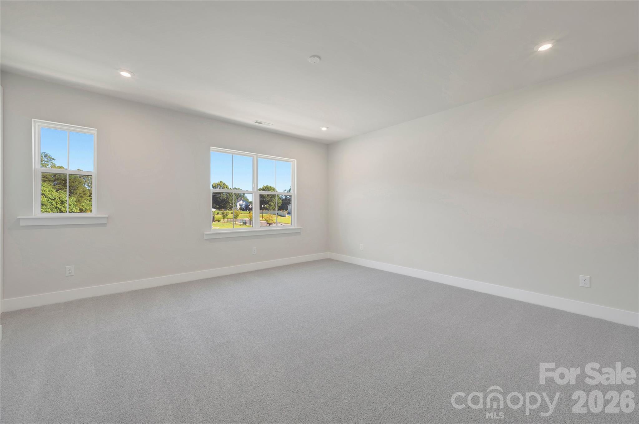 75 Seven Oaks Landing Property Photo 27
