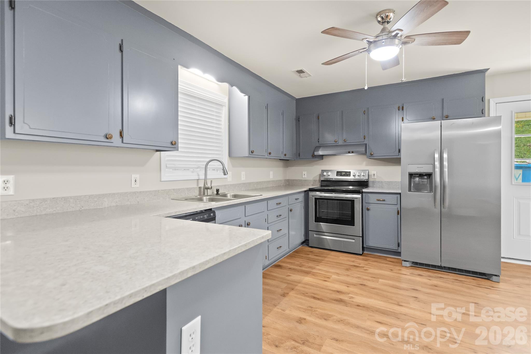 140 Clara Drive Property Photo 12