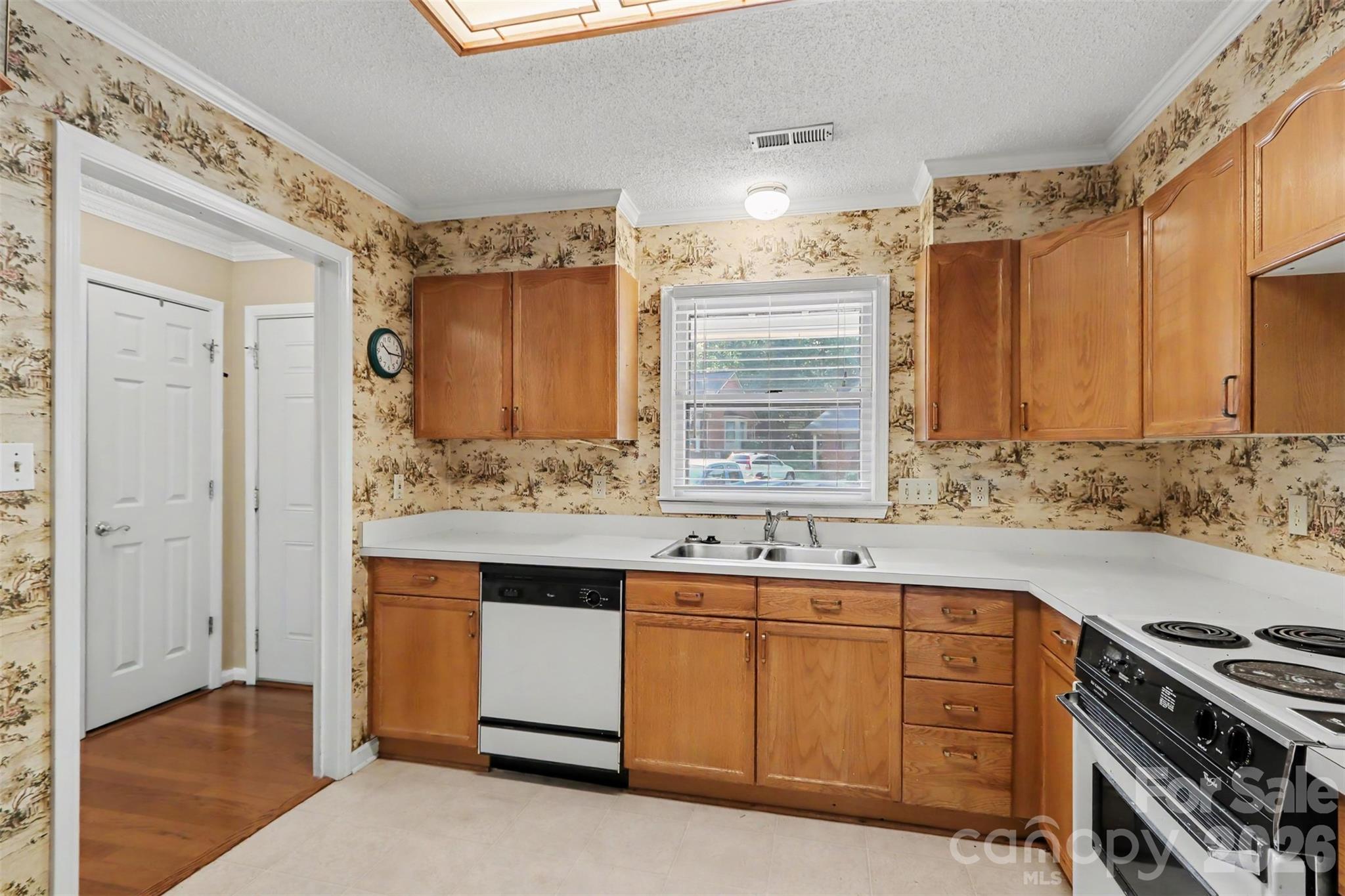 8407 Coulwood Oak Lane Property Photo 11