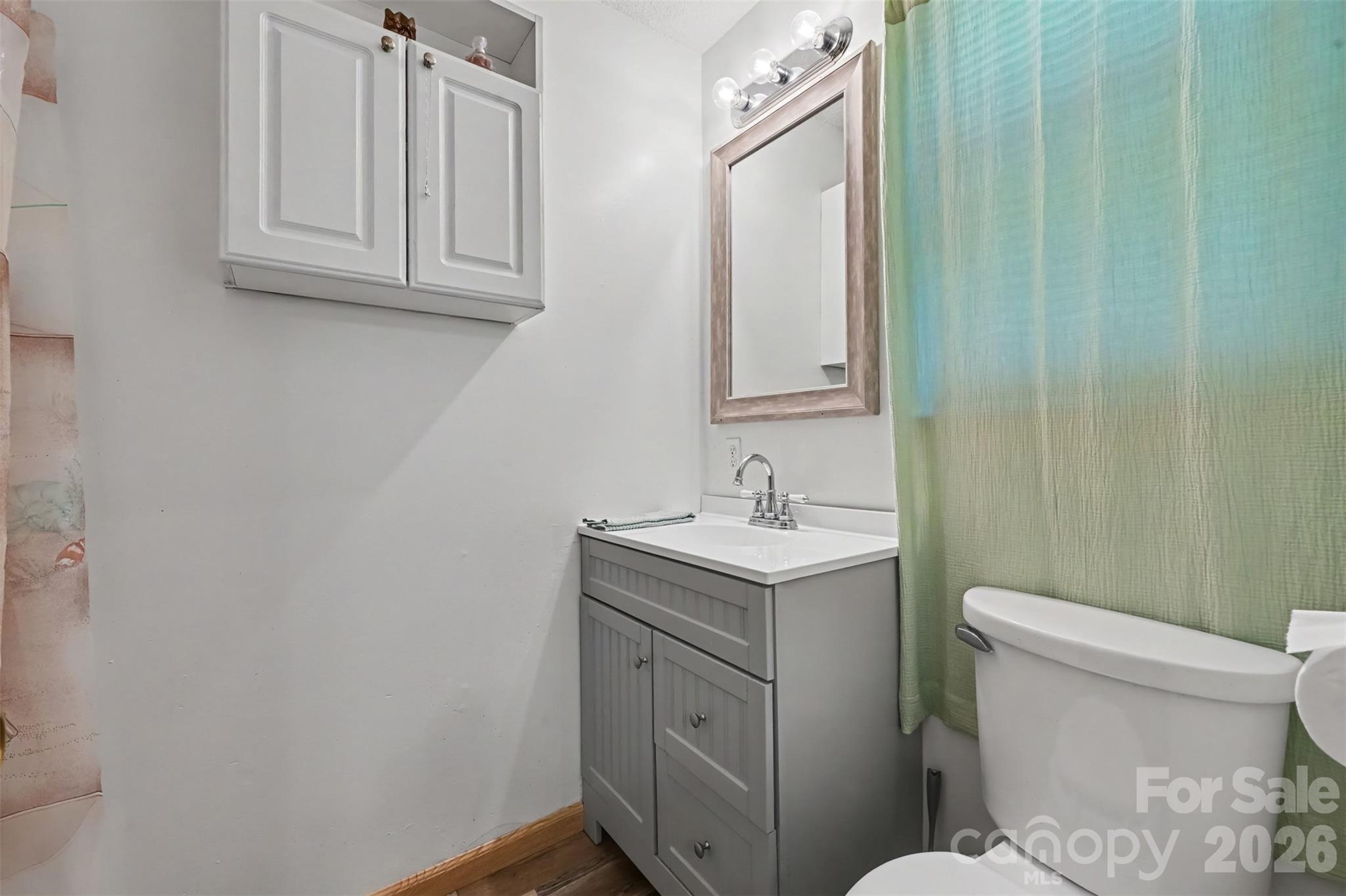3917 Lake Road Property Photo 9