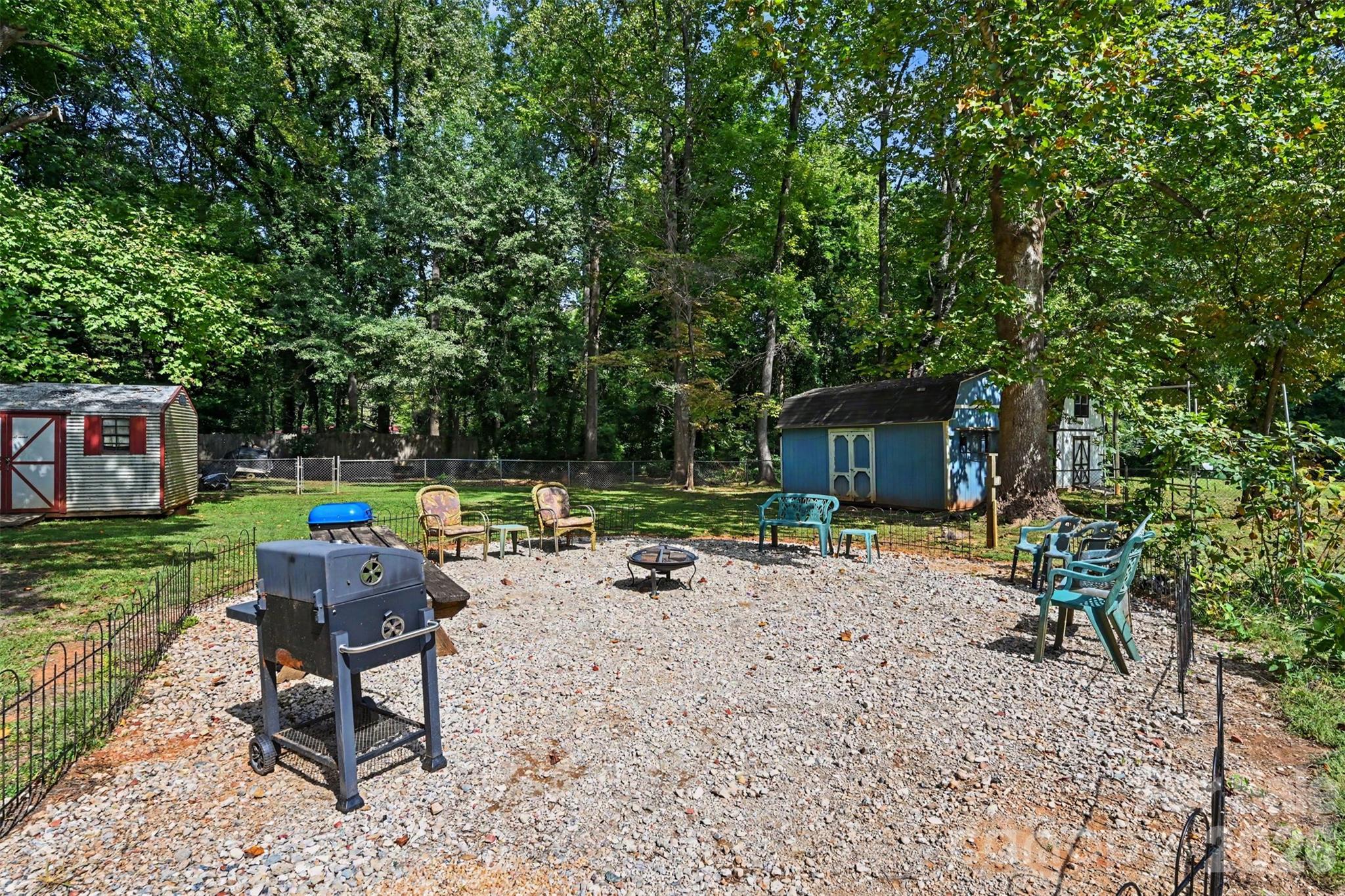 3917 Lake Road Property Photo 14