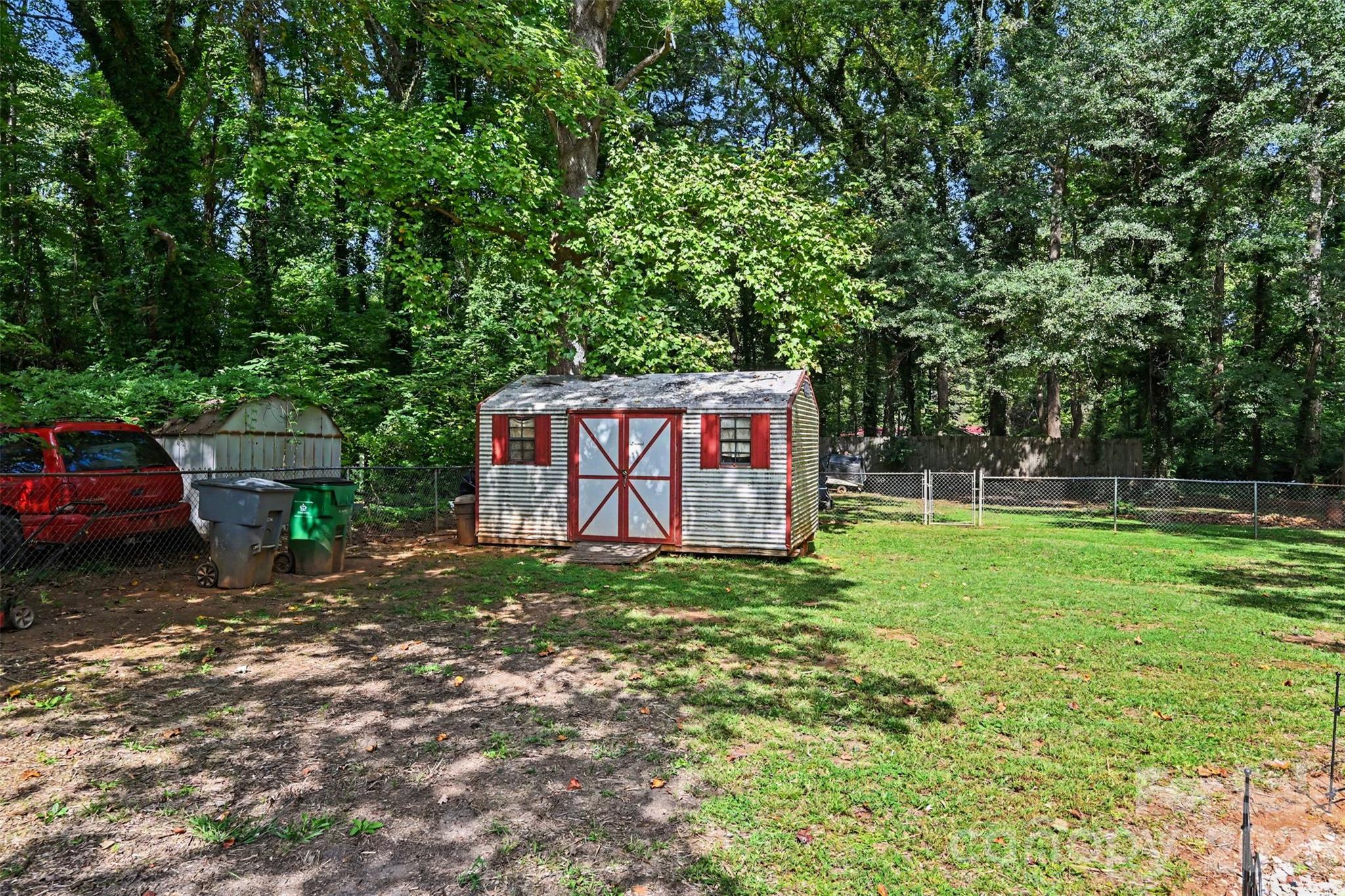 3917 Lake Road Property Photo 15