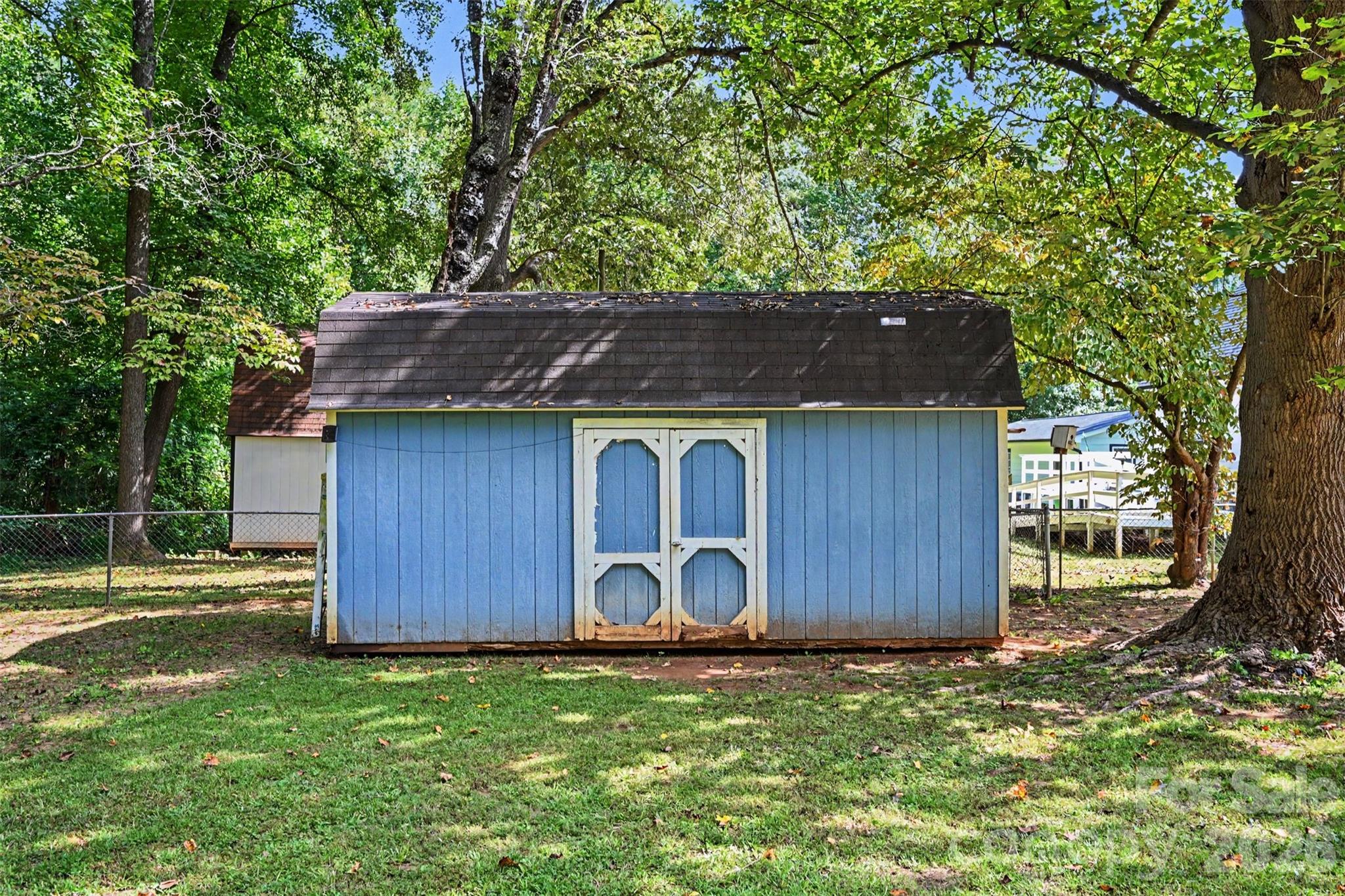 3917 Lake Road Property Photo 16