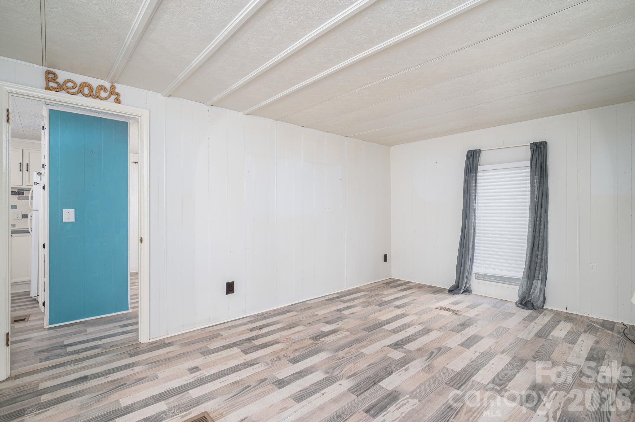 343 Carr Drive Property Photo 4