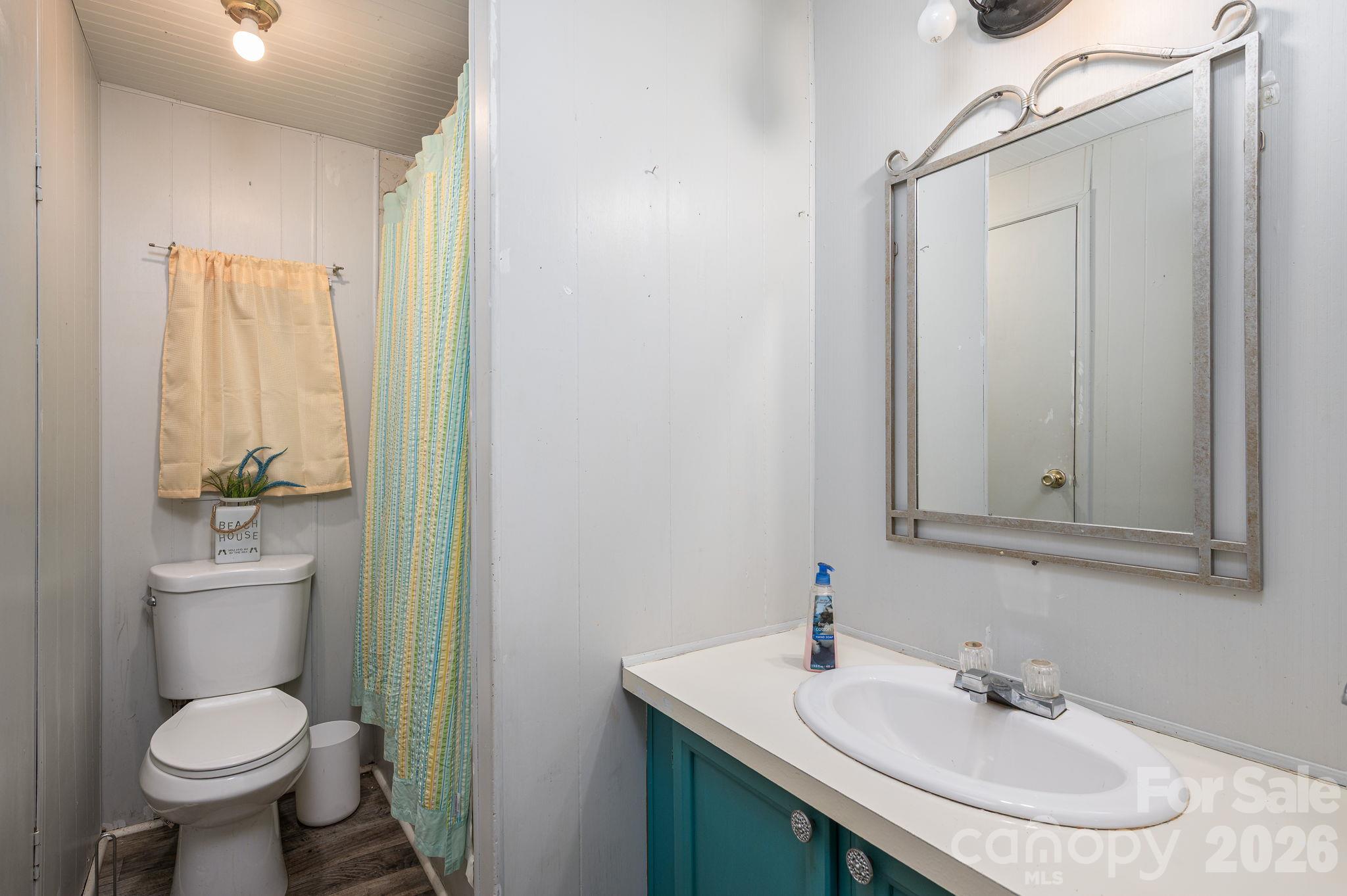 343 Carr Drive Property Photo 9