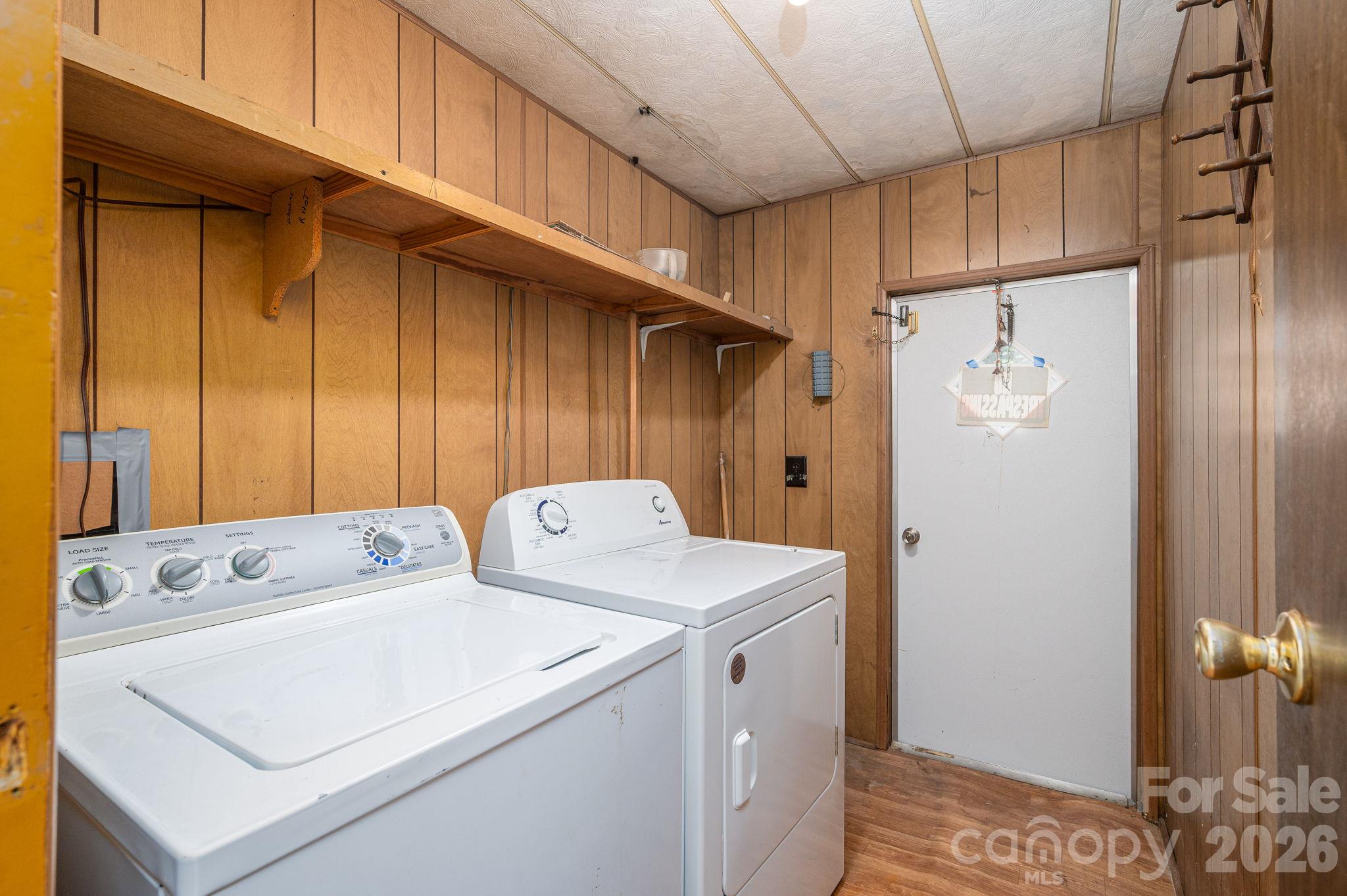 343 Carr Drive Property Photo 16