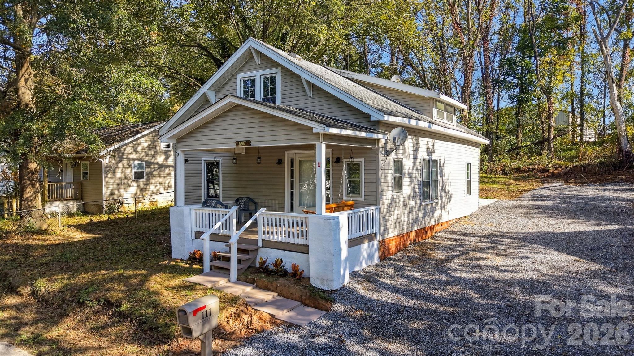 111 Hickory Street Property Photo 1