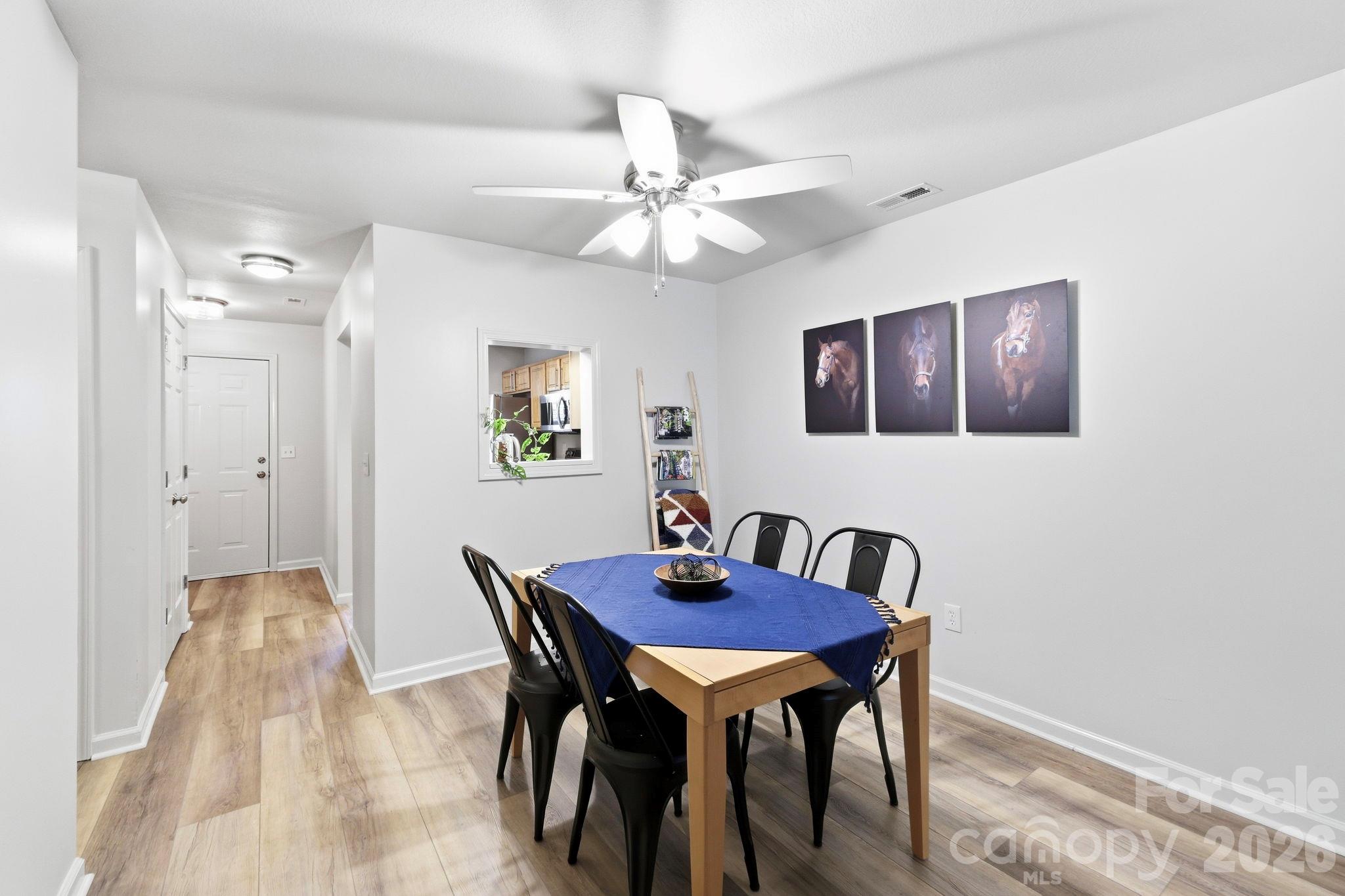805 Carlyle Way Property Photo 8