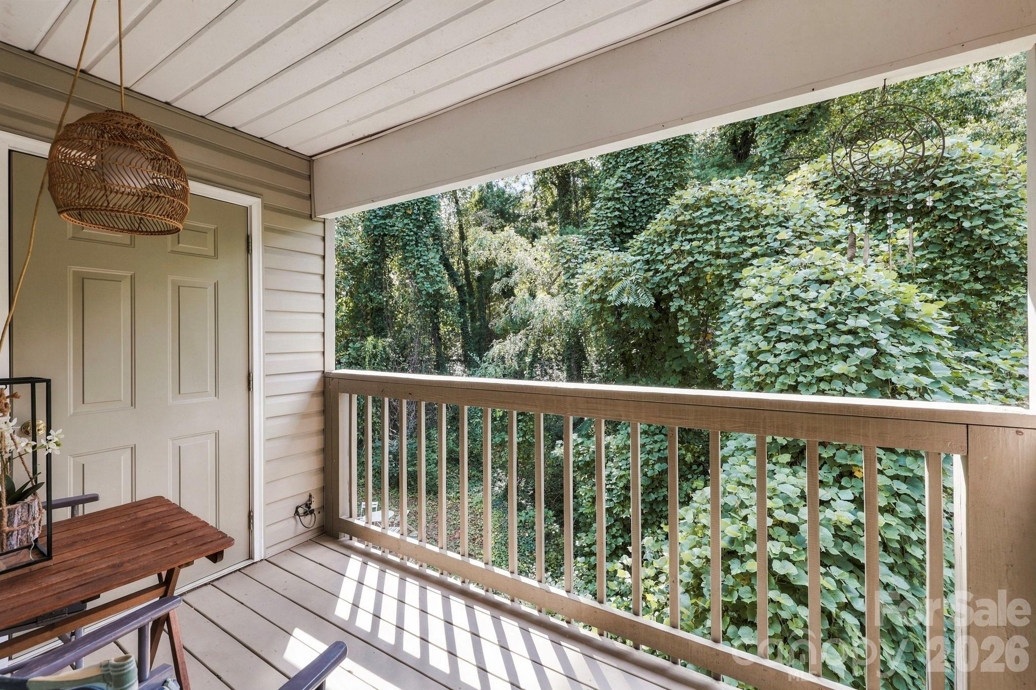 805 Carlyle Way Property Photo 12