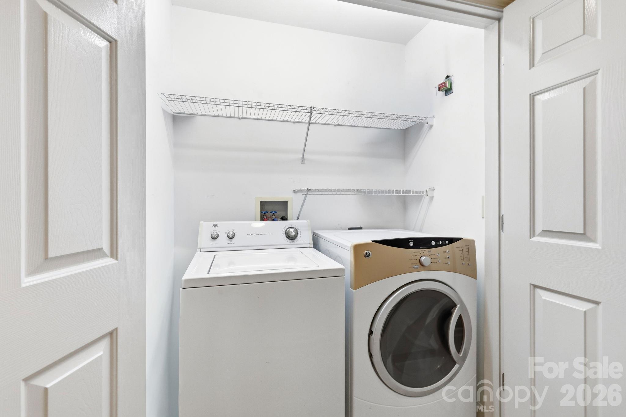 805 Carlyle Way Property Photo 21