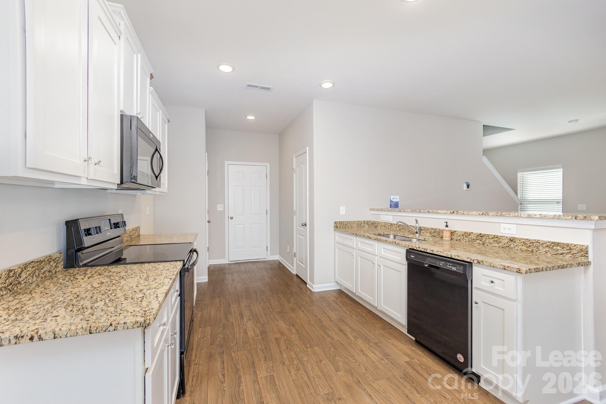 6209 Purbeck Way Property Photo 8