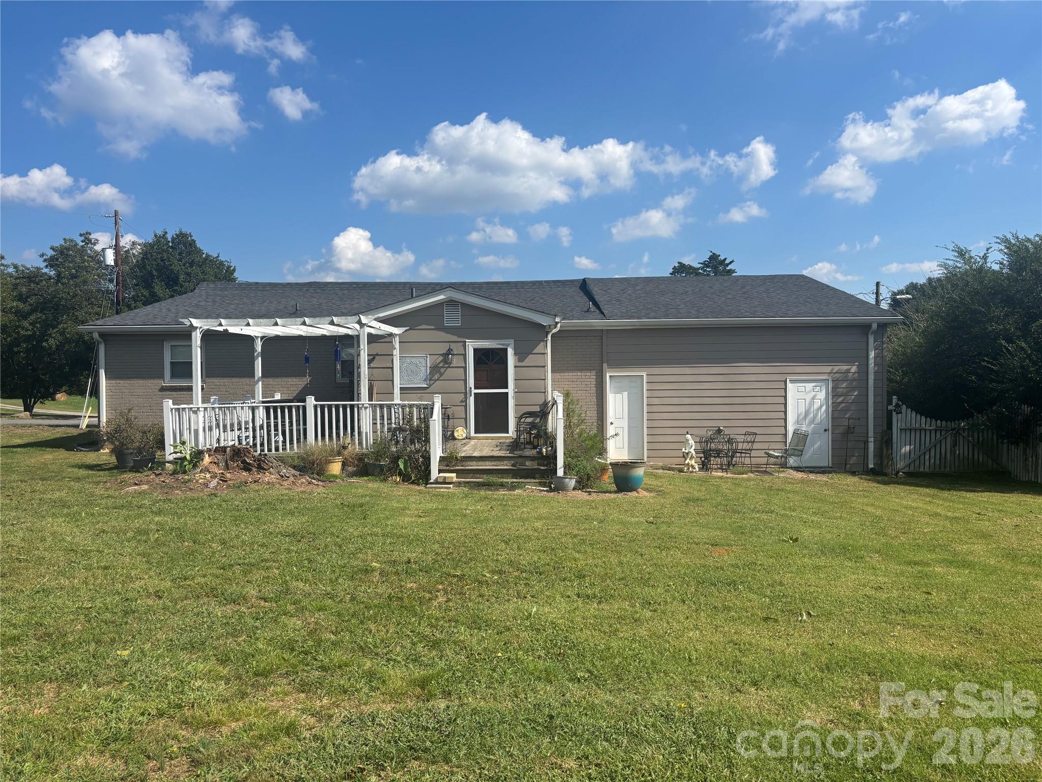 1030 Dick Elam Road Property Photo 2