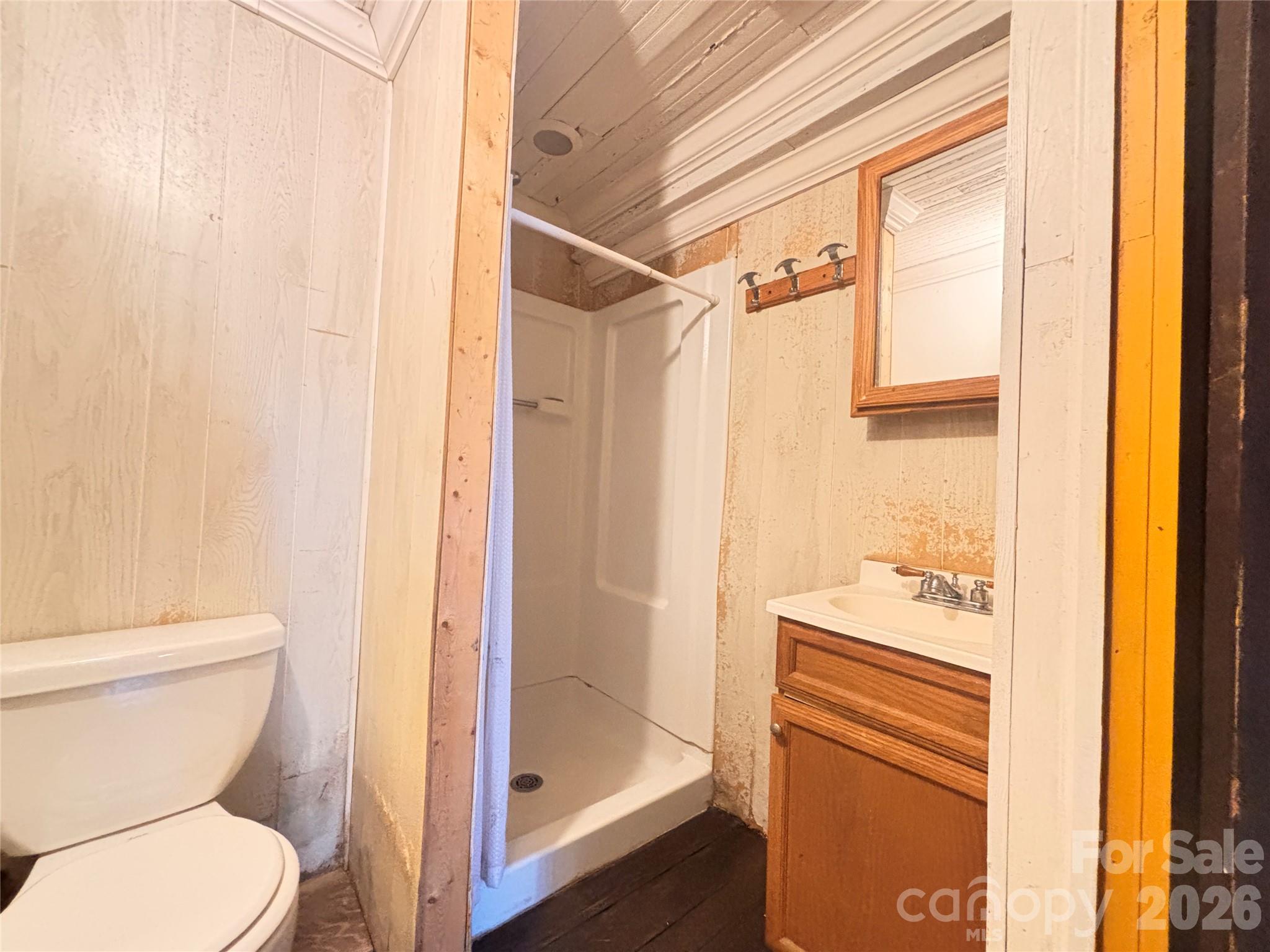 907 S Fulton Street Property Photo 13