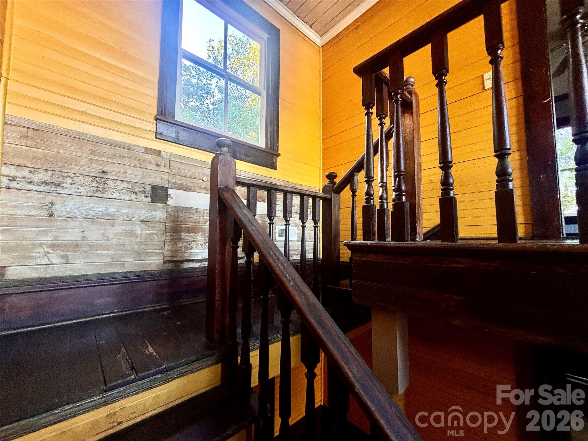 907 S Fulton Street Property Photo 14
