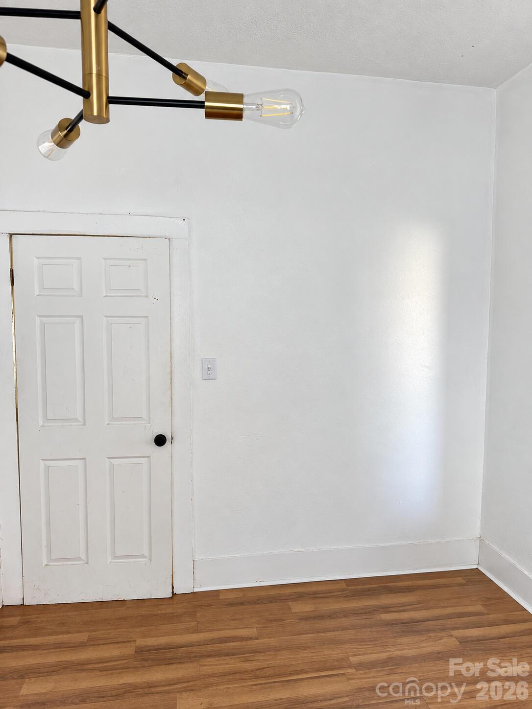 930 4th Street Property Photo 9
