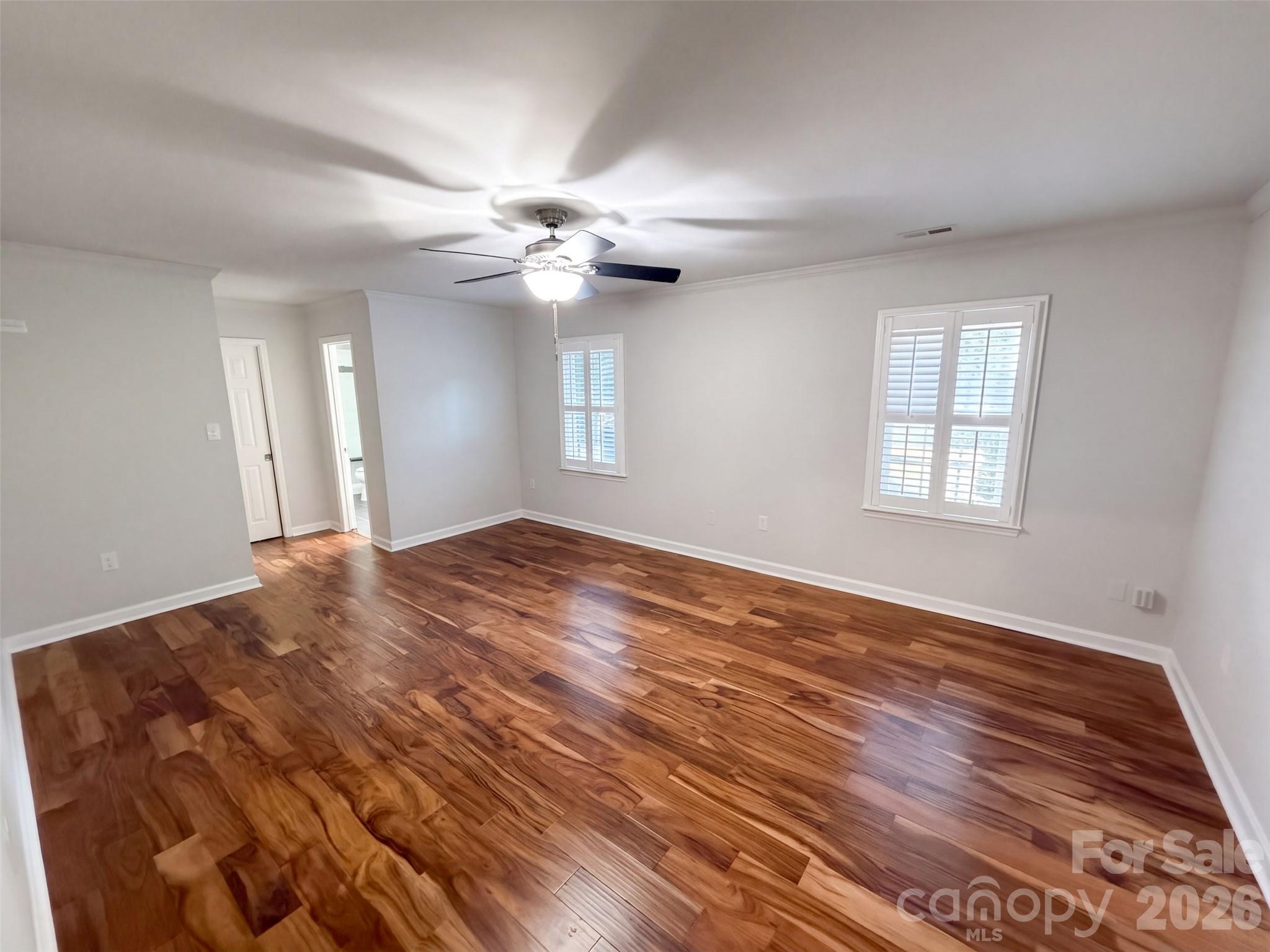 4704 Benridge Lane Property Photo 4