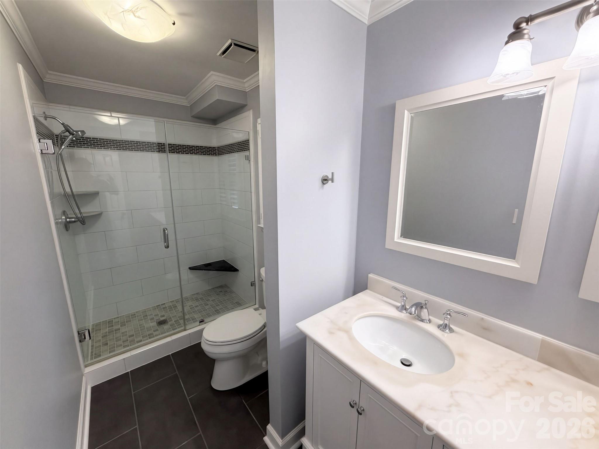 4704 Benridge Lane Property Photo 23