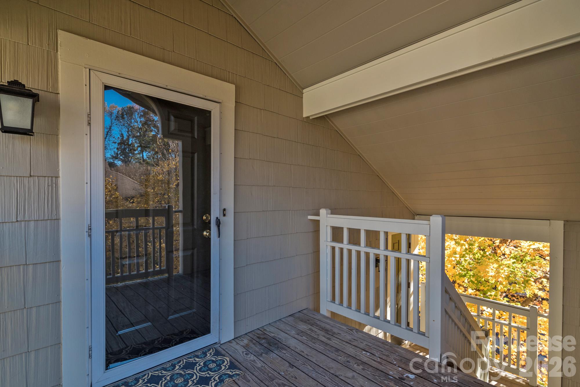 5001 Sharon Road C Property Photo 6