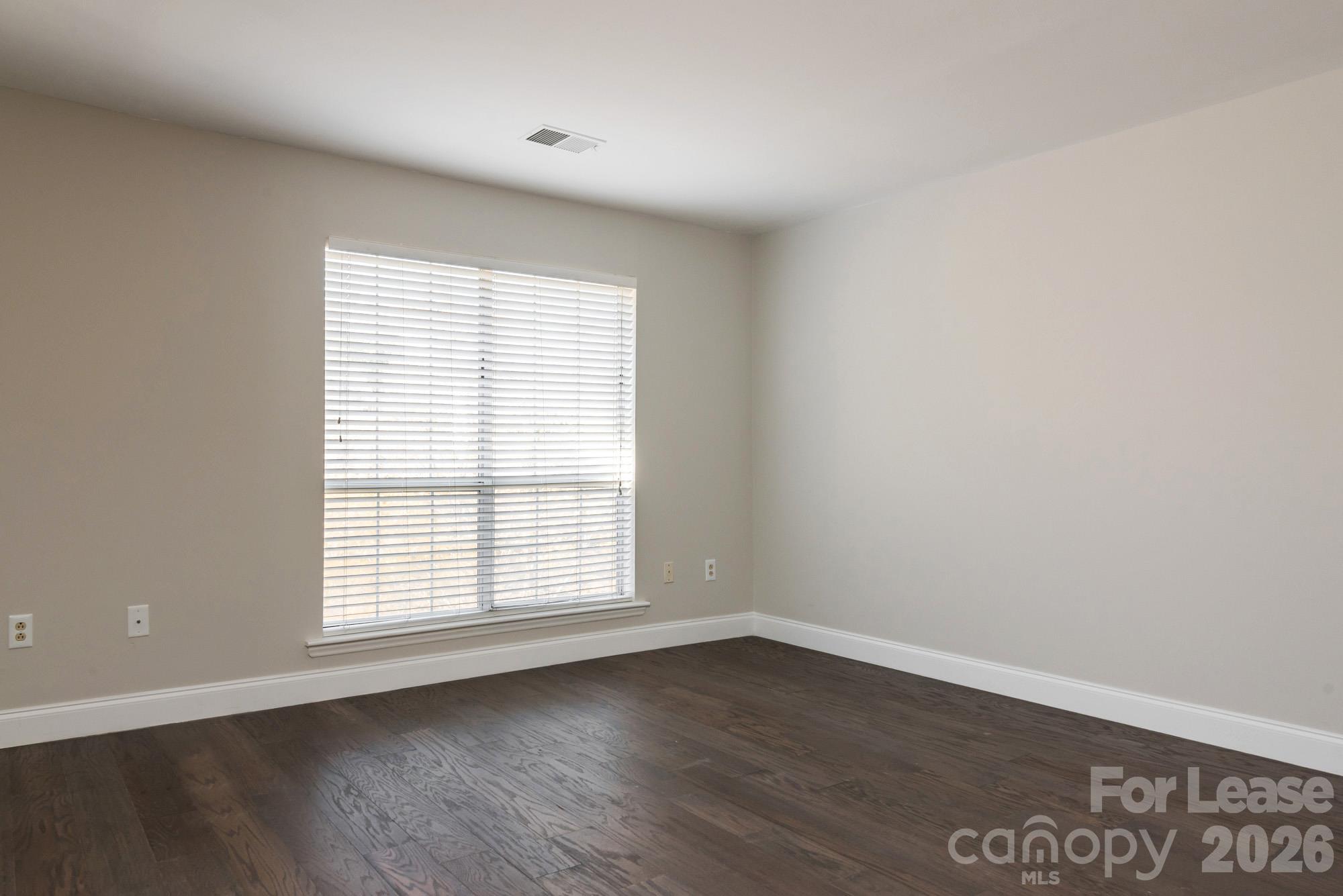5001 Sharon Road C Property Photo 19