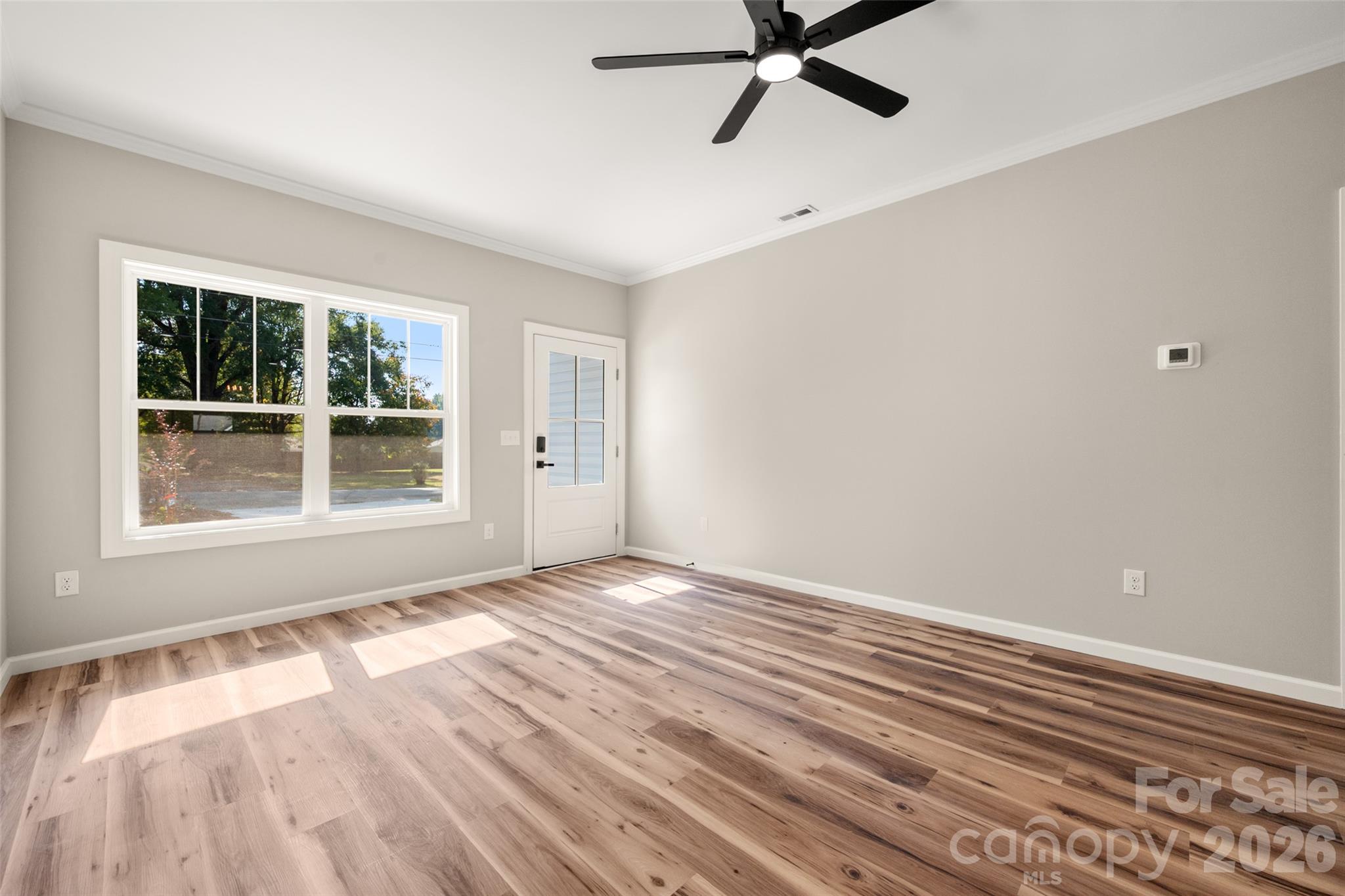 304 Sycamore Avenue Property Photo 6
