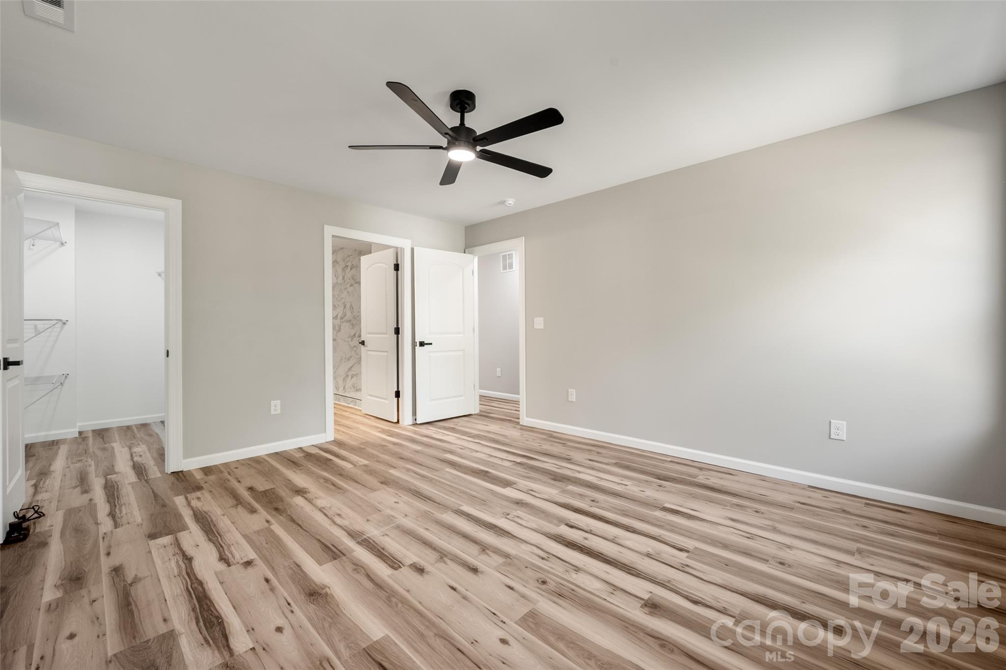 304 Sycamore Avenue Property Photo 29