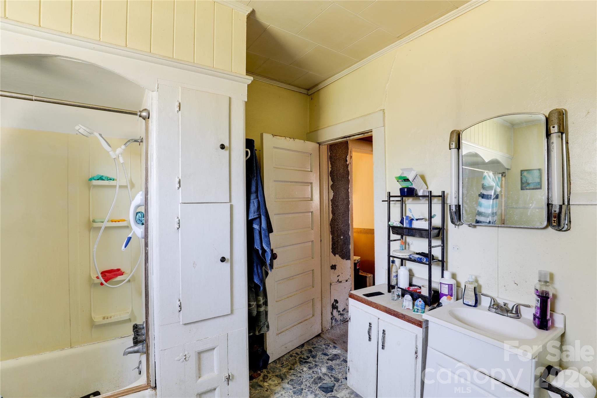 44 B Street Property Photo 7