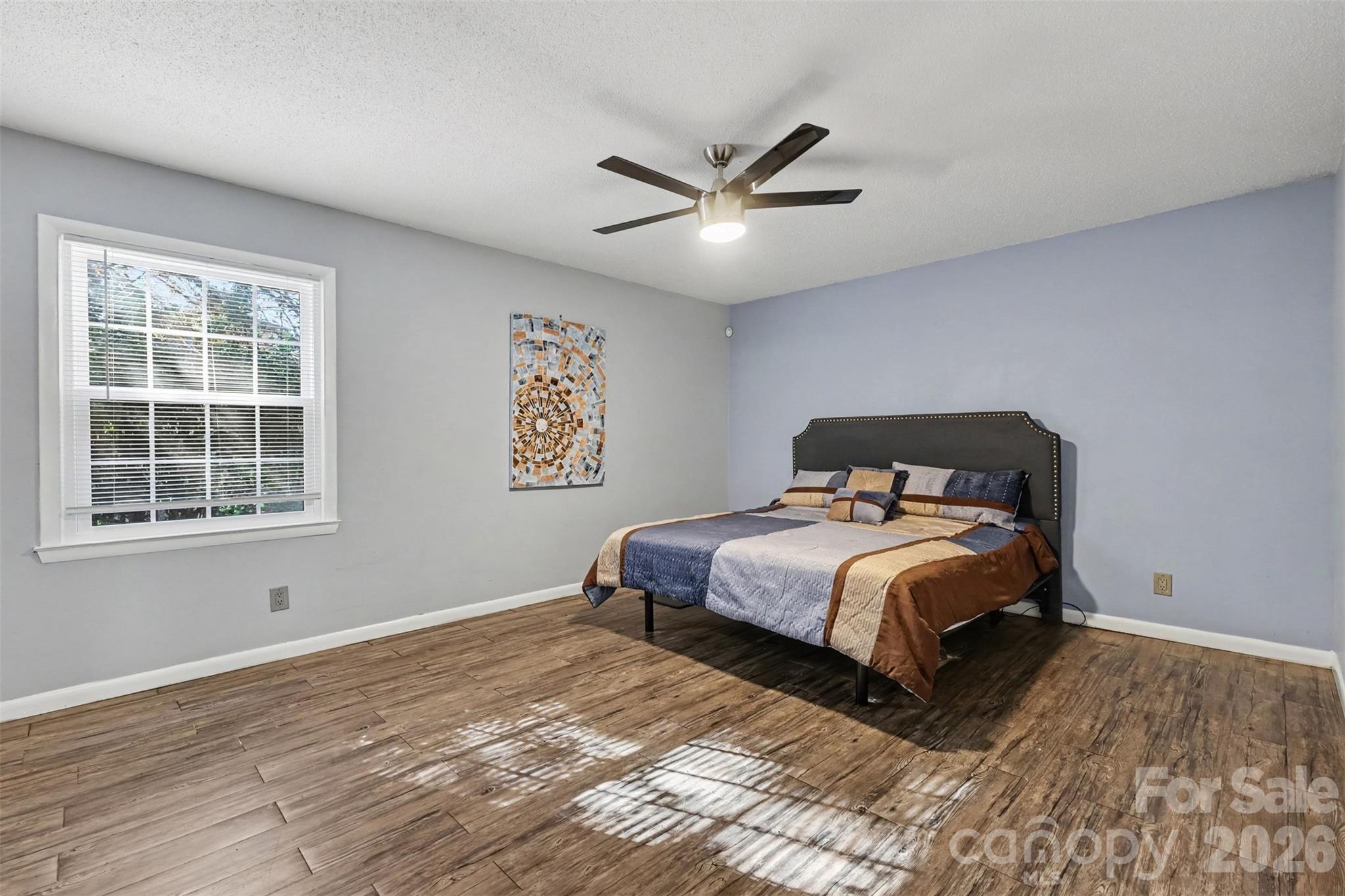 1786 Ebenezer Road D Property Photo 8