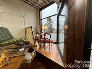 276 Catawba Avenue Property Photo 6
