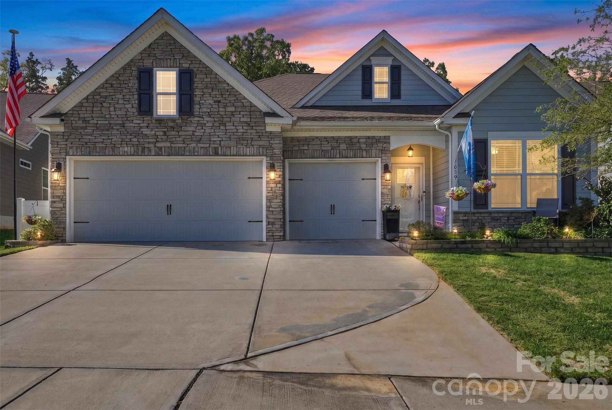 1039 Bonum Road Property Photo 1