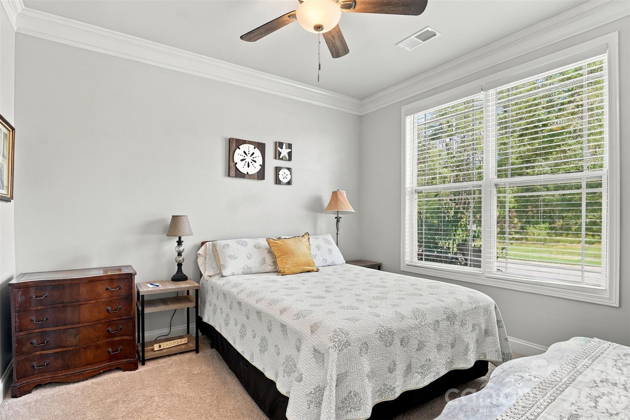 1039 Bonum Road Property Photo 4