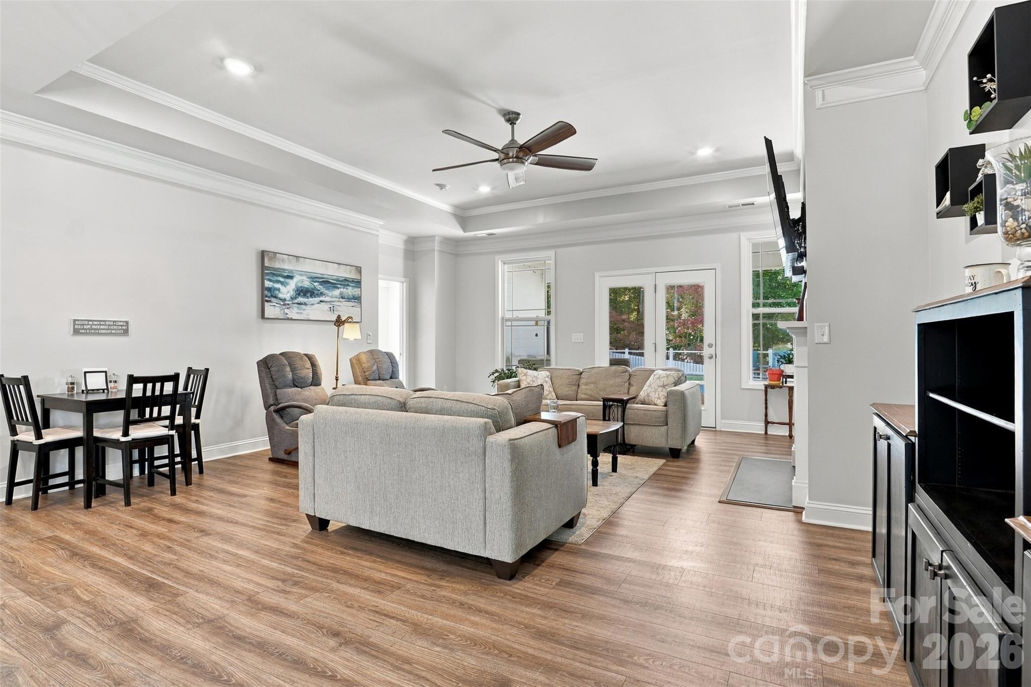 1039 Bonum Road Property Photo 13