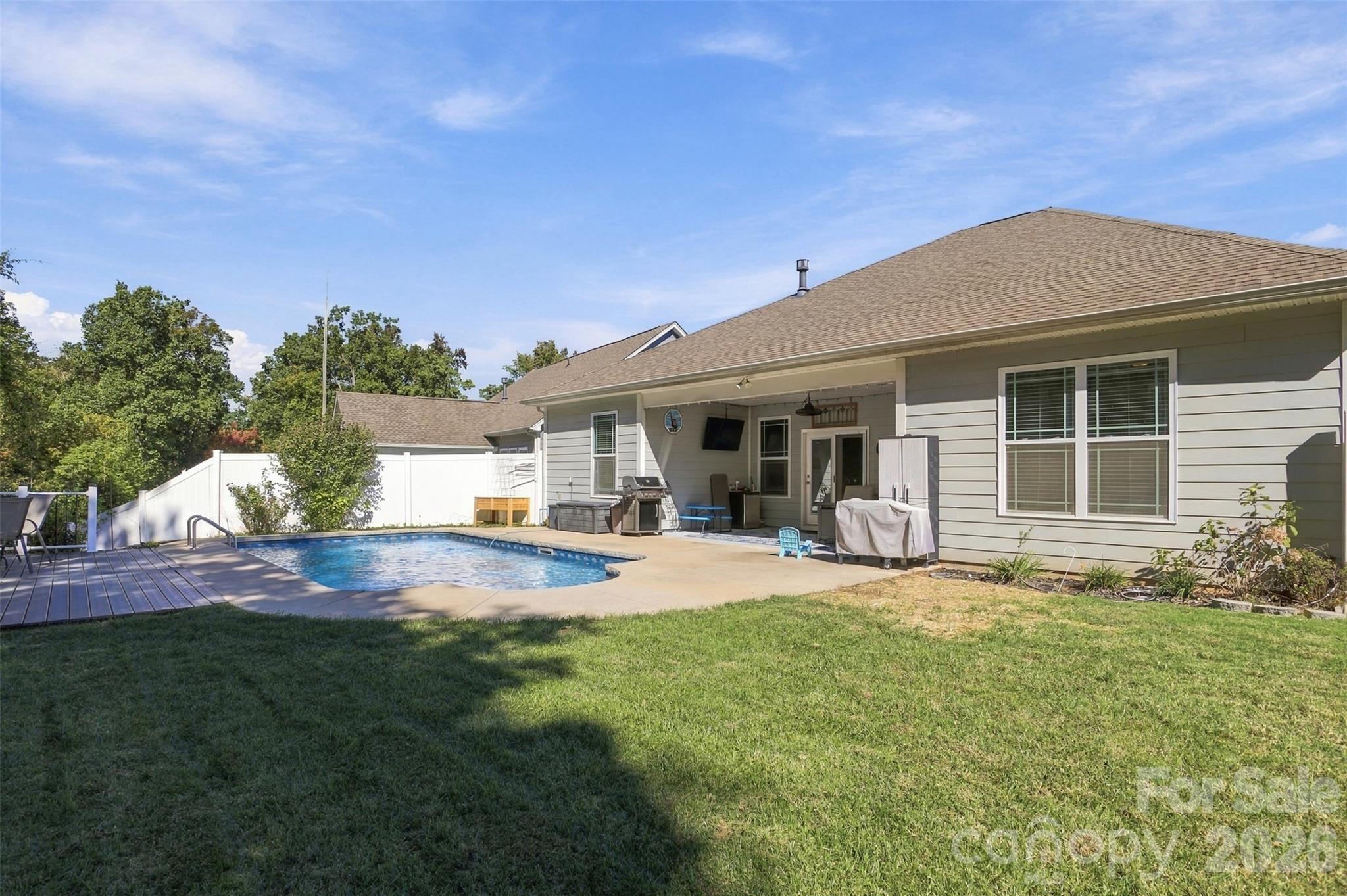 1039 Bonum Road Property Photo 33