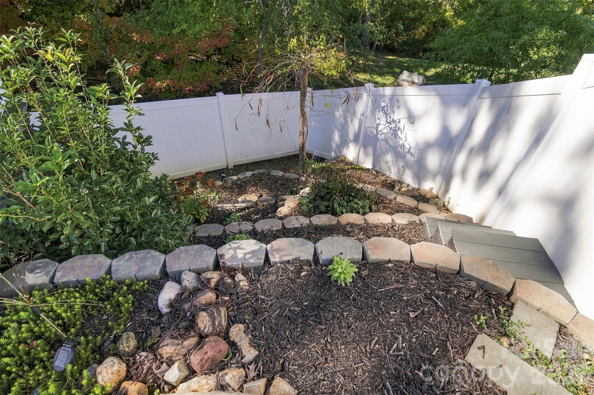 1039 Bonum Road Property Photo 34