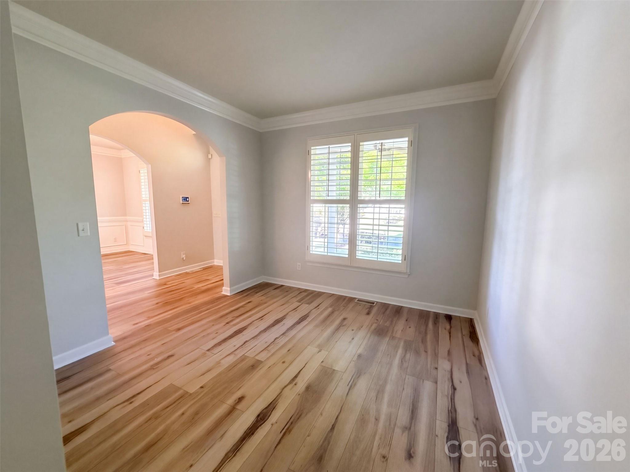 1463 The Crossing Property Photo 11