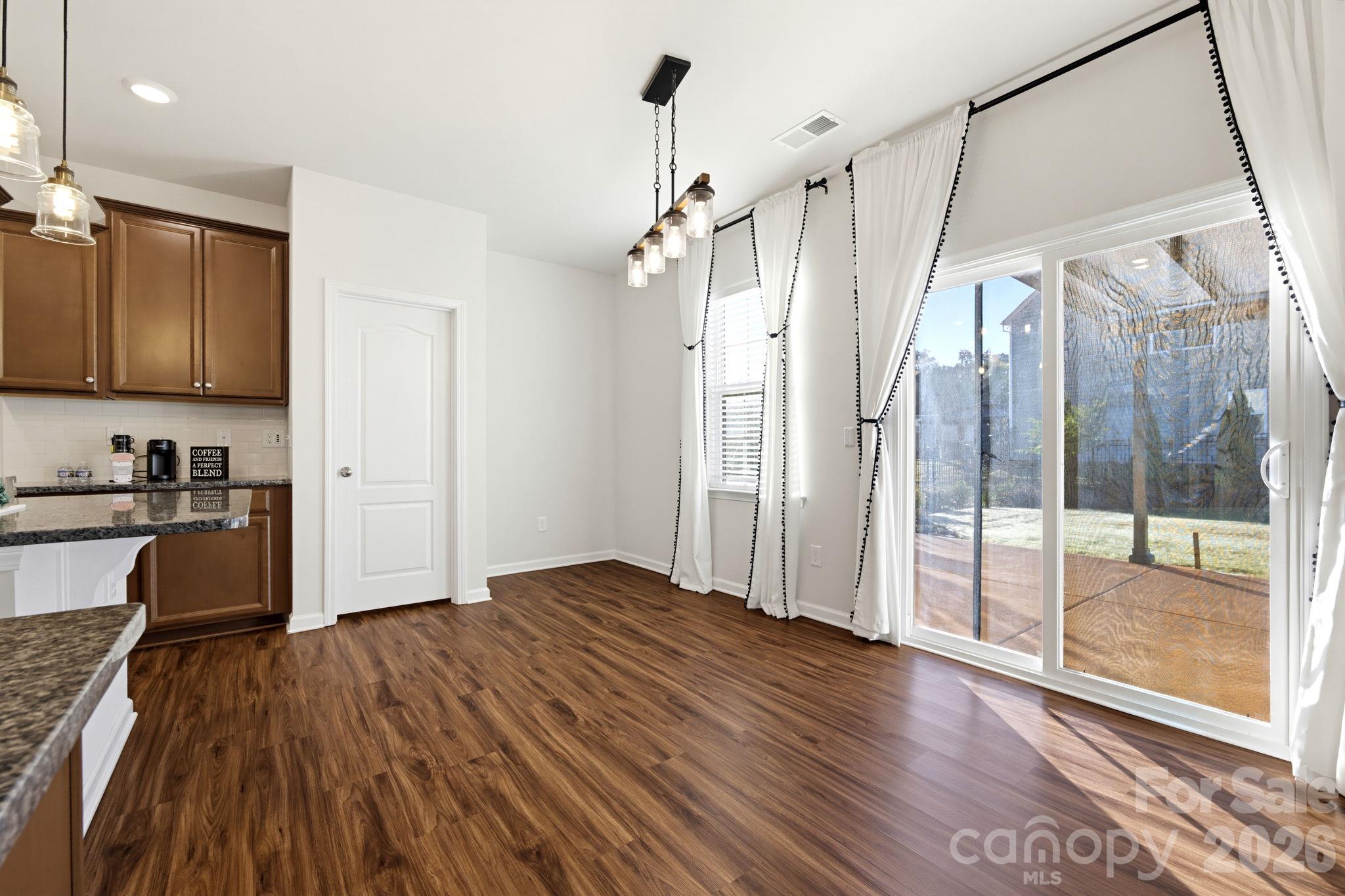 13529 Napoleon Drive 561 Property Photo 12